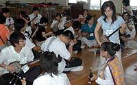 八重山商工高校で中国留学生との交流授業