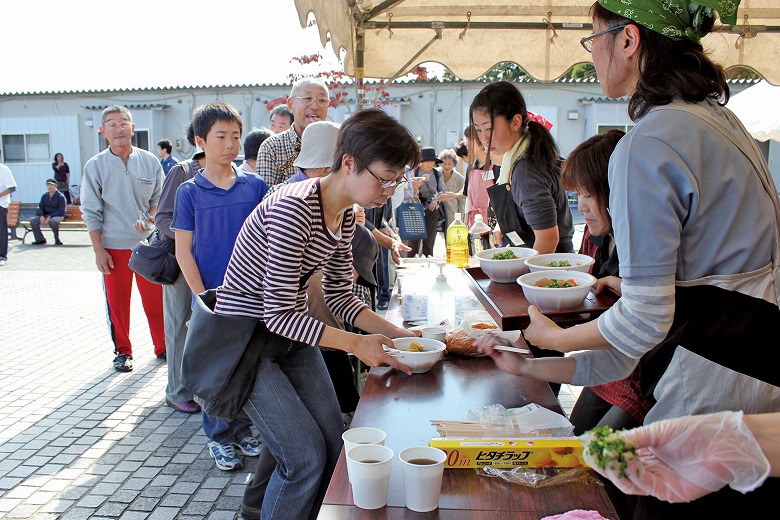 牛汁炊き出し岩手応援大作戦