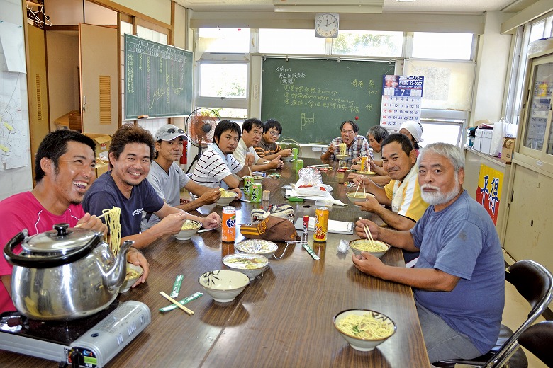 平得 豊年祭準備の昼ごはん