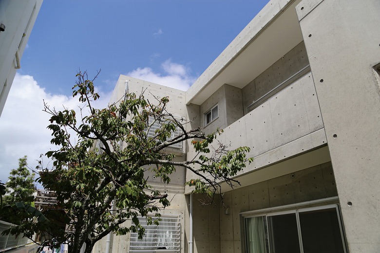 石垣市新川　宮良さんの家　家族のライフスタイルに合わせた二世帯住宅